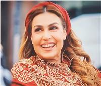سيمون تهنئ والدتها الراحلة بـ عيد الأم | صور