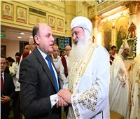 بالصور| محافظ الغربية يشهد قداس عيد القيامة المجيد من كنيسة مارجرجس بطنطا 