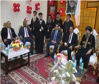 محافظ سوهاج يختتم الجولة بتهنئة الأخوة الأقباط بمناسبة عيد القيامة المجيد