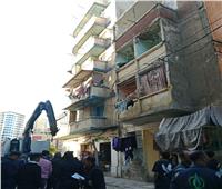 إصابة شخصين في انهيار جزئي بعقار في منشية النزهة بالإسكندرية 