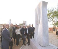 أعمال «سمبوزيوم أسوان» بميادين السويس