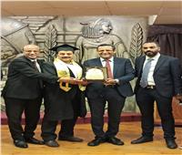 نقابة الصحفيين تكرّم الزميل محمد عوض وتمنحه درع التميز العلمي لحصوله على درجة الماجستير