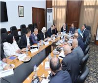 المهندس محمود سرج يثمن التعاون بين هيئة التنمية الصناعية ولجنة التراخيص باتحاد الصناعات