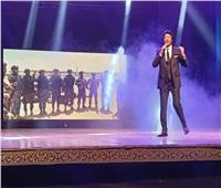 على مسرح البالون.. سامح يسري يتألق باحتفالية عيد تحرير سيناء 