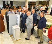 محافظ أسيوط يسلم 20 جهاز عروسة للفتيات الأكثر احتياجًا 