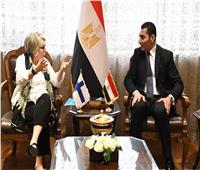 وزير الرياضة يبحث مع سفيرة فنلندا سبل التعاون