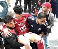 لقطة اليوم.. "كهربا" يدعم إمام عاشور ويحمله على كتفه 