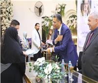 محافظ البحر الأحمر يودّع 180 حاجًا من الجمعيات الأهلية في انطلاقة إيمانية من الغردقة