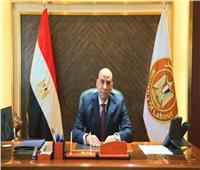وزير العمل يصدر قرارا بتشكيل وحدة مركزية لتيسير أعمال المستثمرين