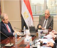 وزير الكهرباء يبحث مع شركة الكازار الإماراتية مستجدات تنفيذ مشروعات طاقة الرياح
