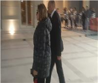 يسرا تصل عزاء هاني شاكر بمسجد أبو شقة | شاهد 