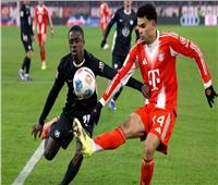 انطلاق مباراة بايرن ميونخ أمام فولفسبورج في الدوري الألماني