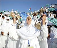 «الإفتاء» توضح ضوابط ملابس الإحرام للمرأة خلال الحج