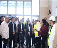 وزيرة الإسكان تتفقد أبراج الداون تاون بمدينة العلمين الجديدة