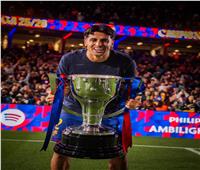 بعد حسم الدوري الإسباني.. كانسيلو يحقق رقمًا تاريخيًا في برشلونة