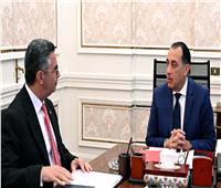 رئيس الوزراء يتابع مع وزير التموين مخزون السلع وتطوير منظومة الدعم