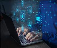 تطبيقات مزيفة لسرقة الحسابات البنكية .. احذروا موجة اختراق الهواتف
