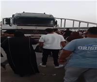 بعد دقائق من الحادث.. مباحث بنها تضبط سائق التريلا المتسبب في حادث كوبري الحرس الوطني
