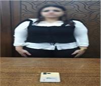 ضبط صانعة محتوى بالإسكندرية لنشرها فيديوهات خادشة للحياء بهدف زيادة المشاهدات