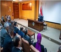 وزير البترول يبحث سبل الارتقاء بمكانة مصر في المؤشرات العالمية للاستثمار