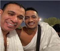 خلال أداء مناسك الحج.. أحدث ظهور لـ"محمود الليثي" رفقة محمد رمضان