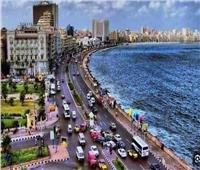 250 ألف زائر لشواطئ الإسكندرية في 4 أيام