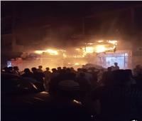 النيران تلتهم مطعماً شهيراً بأرض سلطان بالمنيا