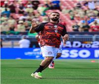 صور.. منتخب مصر يخوض عمليات الإحماء قبل مواجهة البرازيل 