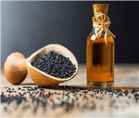 يتميز بمضادات الأكسدة.. فوائد زيت الحبة السوداء