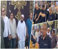 أشرف زكي وفتوح أحمد أبرز الحضور.. أسرة عبد العزيز مخيون تستقبل عزاءه بالبحيرة