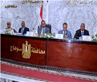 "راشد" يوجه بتوحيد أجور العاملين بالسركي والعقود وفقا لأعلى أجر
