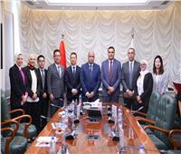وزير العمل يبحث مع وفد "هواوي مصر" تعزيز التعاون في مجالات التحول الرقمي