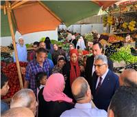 محافظ الدقهلية يتفقد سوق طلخا الحضاري ويقرر منع عودة الباعة الجائلين للشوارع