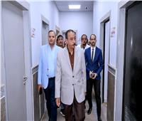 محافظ سوهاج يتفقد لجان واستراحات امتحانات الثانوية العامة