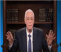 حسام موافي يوجه رسالة مؤثرة: الطب مهنة إنسانية والرقيب هو الله