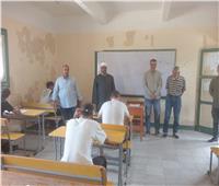 انتظام امتحان الإحصاء لطلاب الأدبي بالثانوية الأزهرية في الإسماعيلية