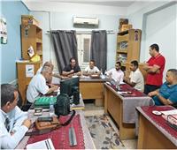 صحة سوهاج تبحث خطة تكثيف الرقابة على المنشآت 