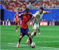 إسبانيا يقسو على السعودية بثلاثية في الشوط الأول بكأس العالم