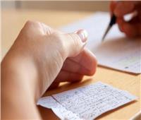 حكم تعاطف الطلاب مع بعضهم وتسهيل الغش في الامتحان؟.. البحوث الإسلامية يوضح    