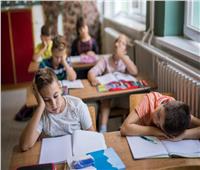 كيف يؤثر ارتفاع درجات الحرارة على تحصيل الطلاب الدراسي؟