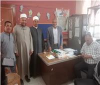 مدير عام منطقة الإسماعيلية وموفد قطاع المعاهد يتابعان امتحانات الثانوية الأزهرية 