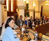 جامعة الإسكندرية تناقش بحث إنشاء منصات بحثية ذكية ودعم المختبرات الرقمية