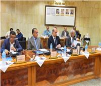 «علوان» يشارك باجتماع مجلس جامعة أسيوط ويؤكد دورها المحوري في دعم جهود التنمية