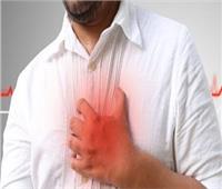 خفقان وتسارع ضربات القلب.. علامات تستدعي زيارة الطبيب  