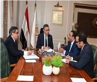 وزير التموين يبحث مع رئيس غرفة صناعة الحبوب تطوير منظومة المطاحن