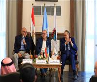وزير الاستثمار ومحافظ الإسكندرية يبحثان مع أعضاء الغرفة التجارية خطط التطوير