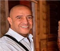 المسرح راجع الساحل.. أشرف عبد الباقي يعلن عودة فرقة «سوكسيه» | فيديو