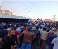 حادث مروع بمنطقة الوراق.. تريلا تدهس سوزوكي والسلطات تستخرج جثتين| شاهد
