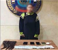 لنشرها فيديوهات خادشة للحياء بهدف زيادة المشاهدات.. ضبط صانعة محتوى بالجيزة 
