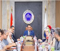 المجلس الأكاديمي بجامعة المنصورة الأهلية يناقش تطوير المنظومة التعليمية والبحثية